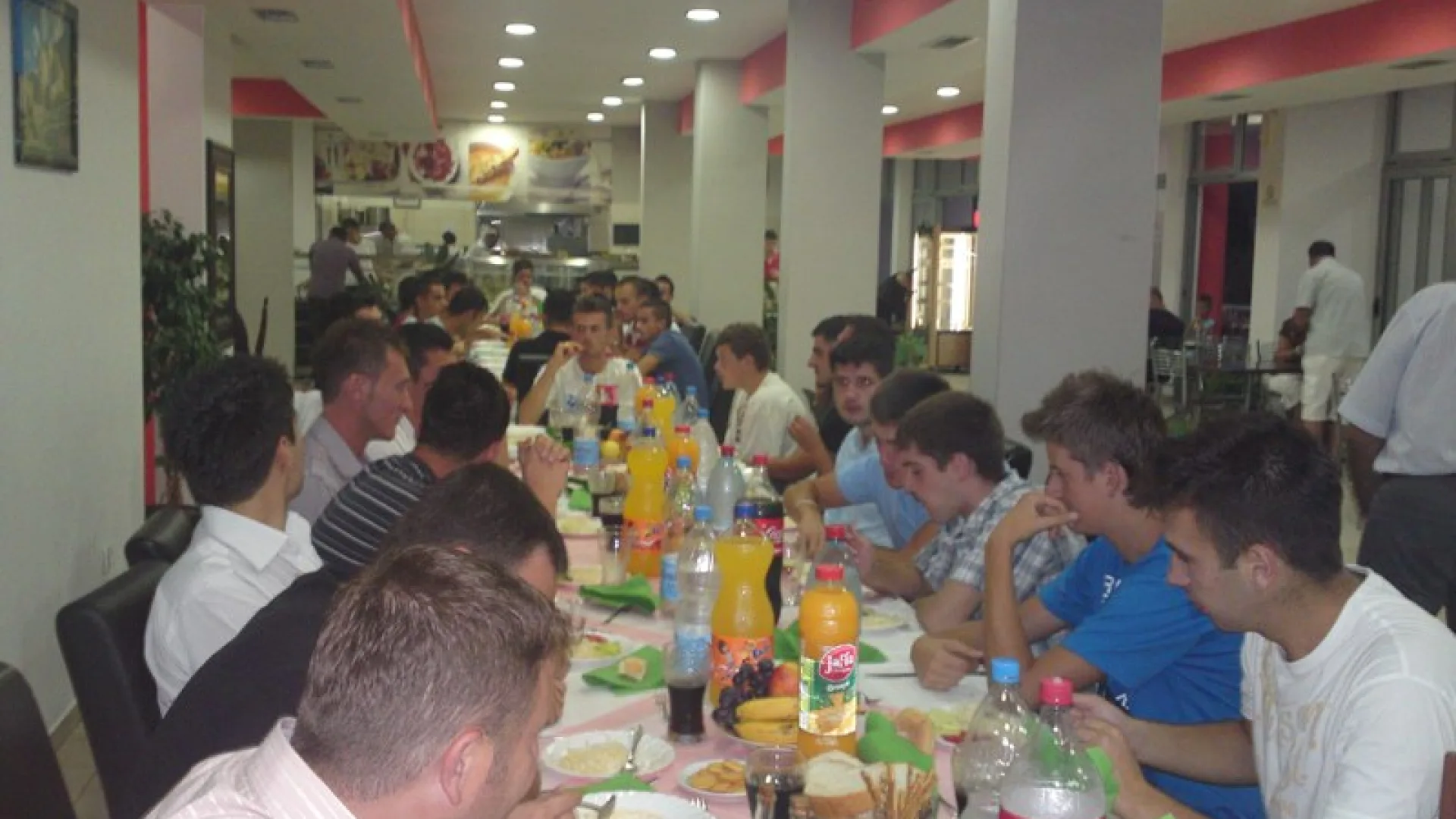 Omladinski iftar u Bijelom Polju