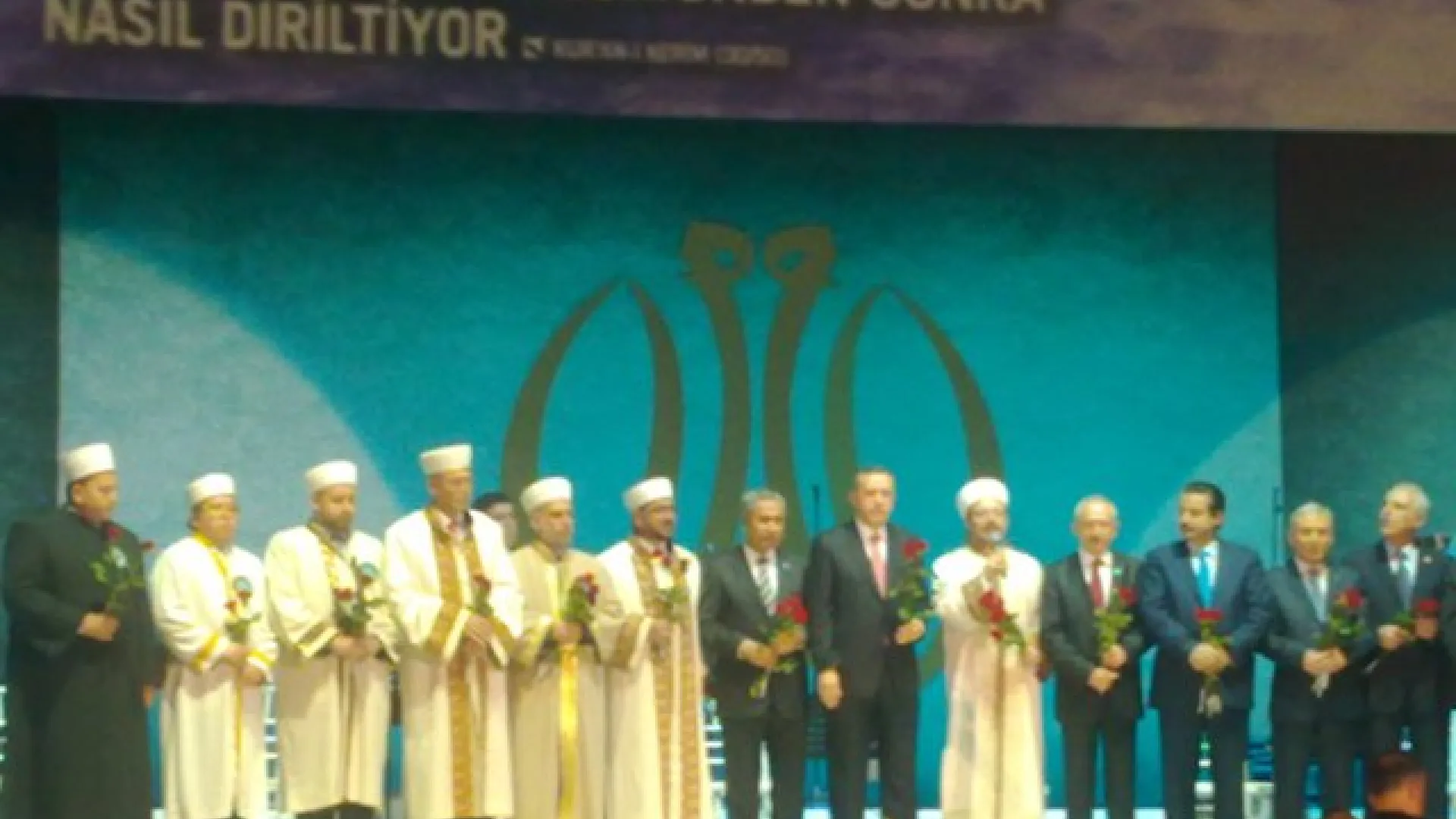 Reis Rifat ef. Fejzić na svečanosti "Kutlu Doğum Haftası" u Istanbulu