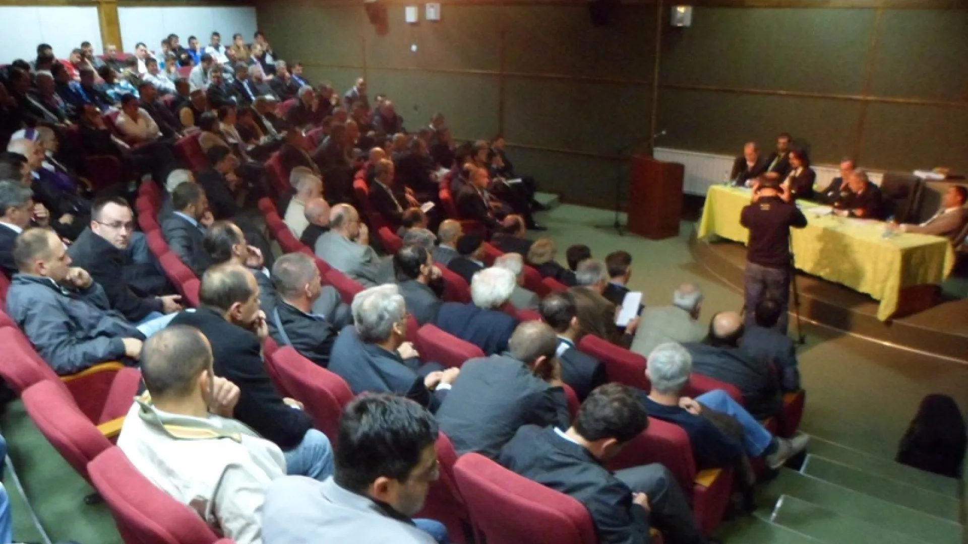 U medresi "Mehmed Fatih" održan okrugli sto "Crna Gora u doba Osmanlija i nakon toga"