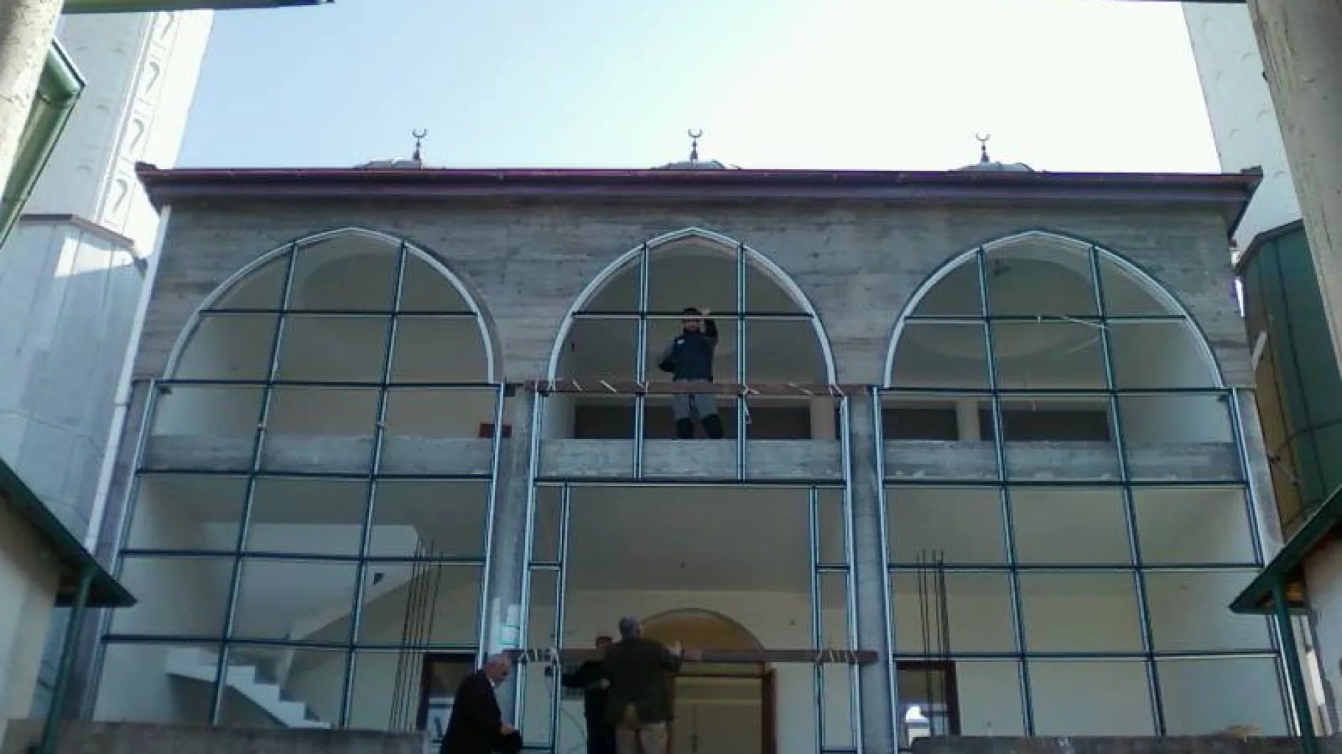 Džamija "Bandžovo brdo" u novom bajramskom ruhu