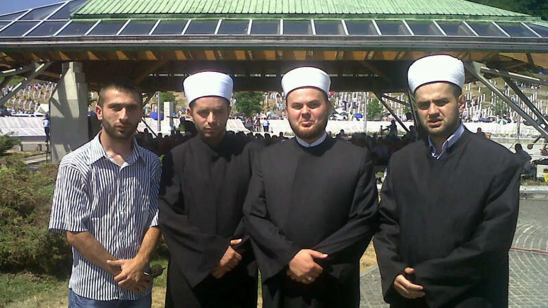 Izaslanici Mešihata Islamske zajednice u Crnoj Gori na dženazi u Srebrenici