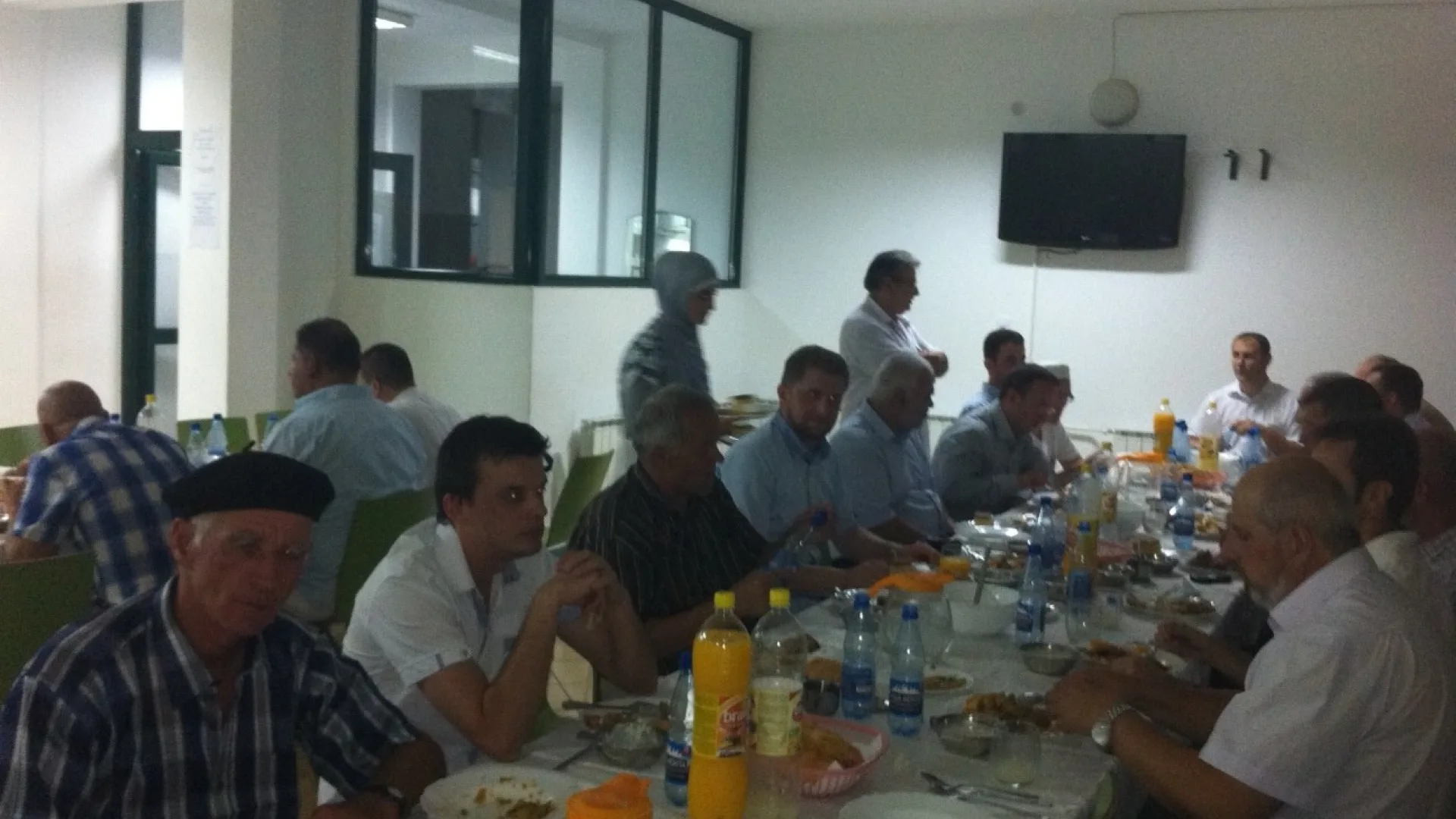 Iftar u medresi "Mehmed Fatih" u Podgorici