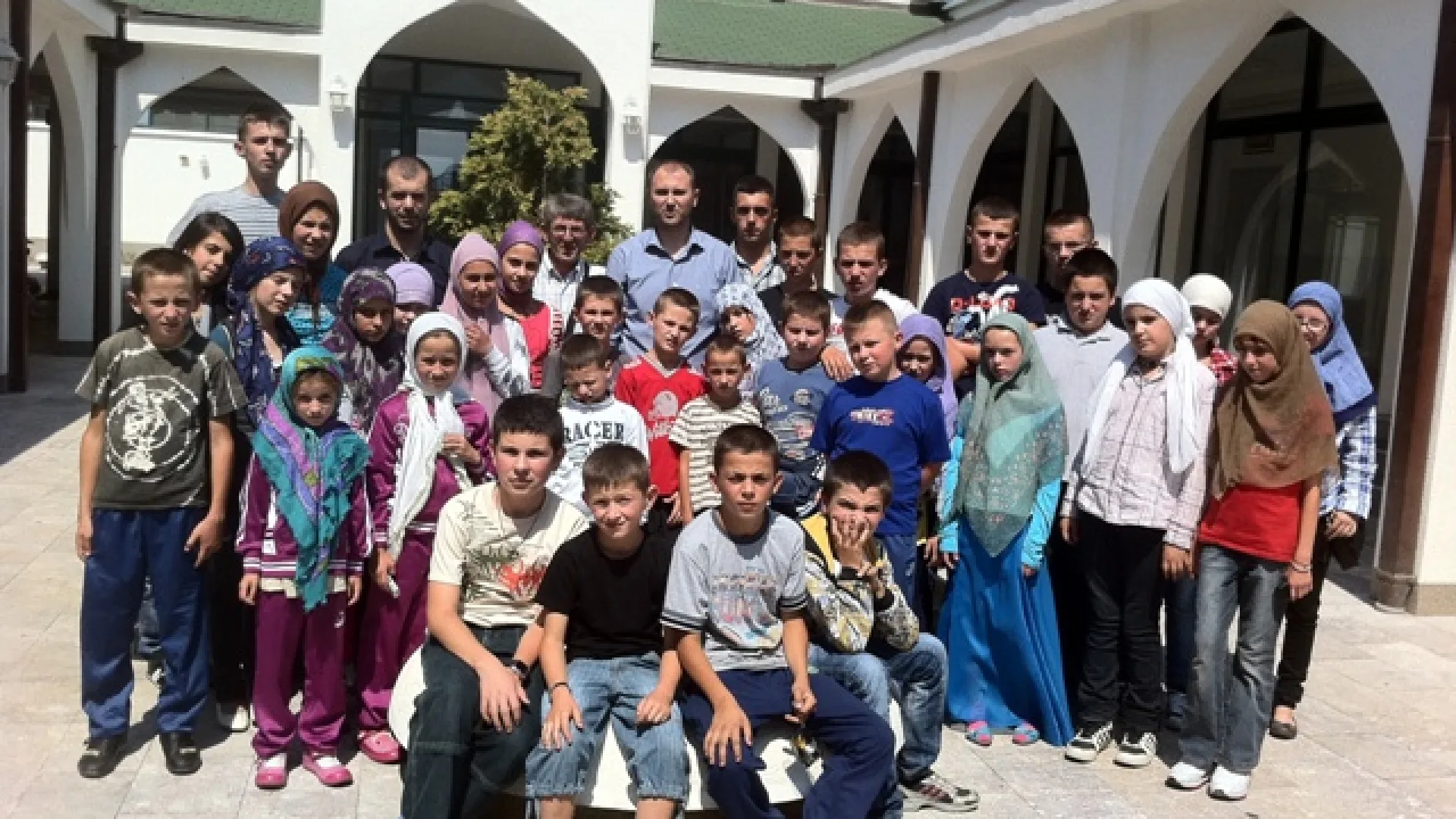 Polaznici mekteba iz Petnjice posjetili medresu "Mehmed Fatih" u Podgorici