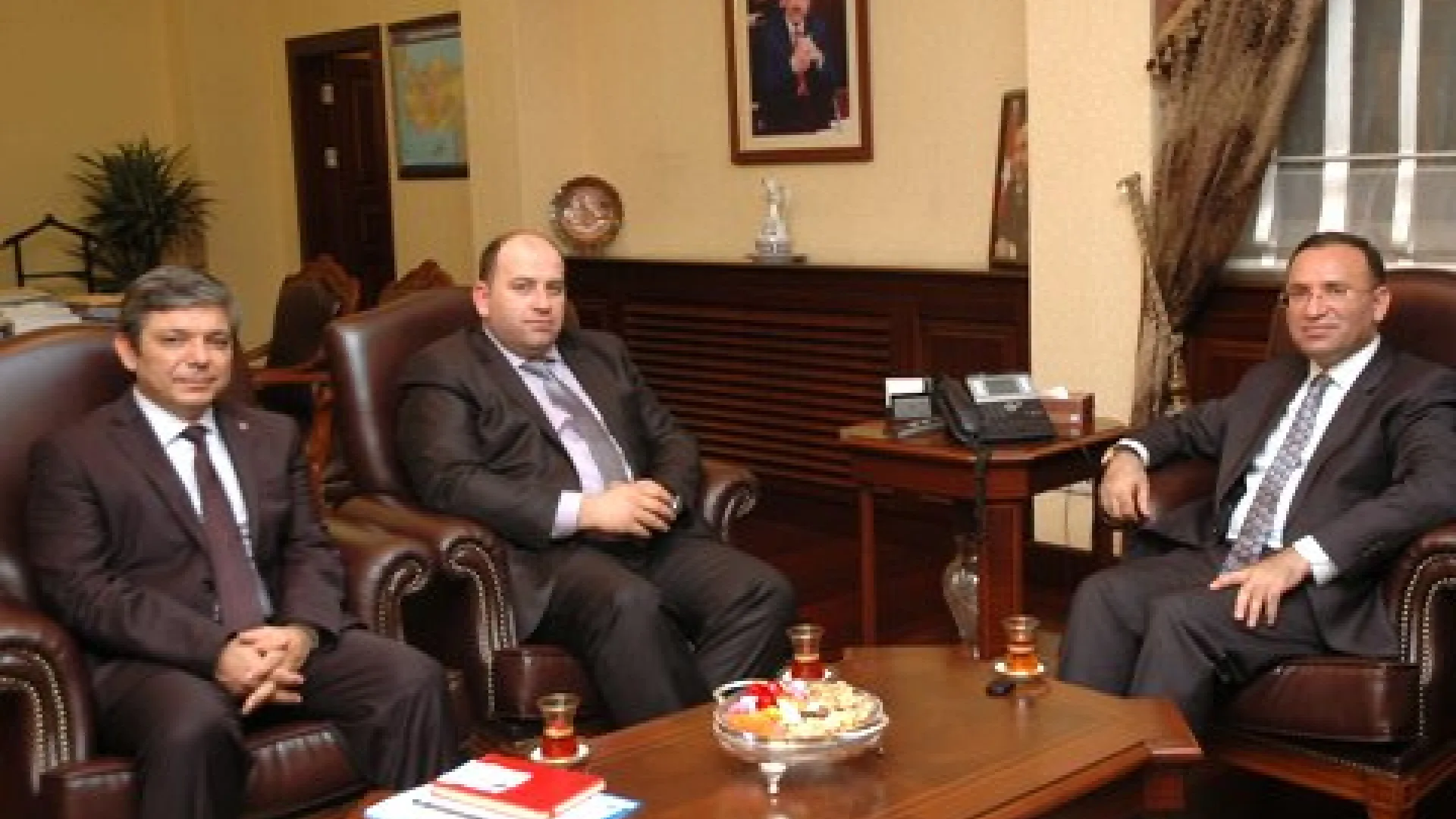 Reis Fejzić  posjetio Vladu Republike Turske, Crveni Polumjesec i druge bitne instance u Ankari
