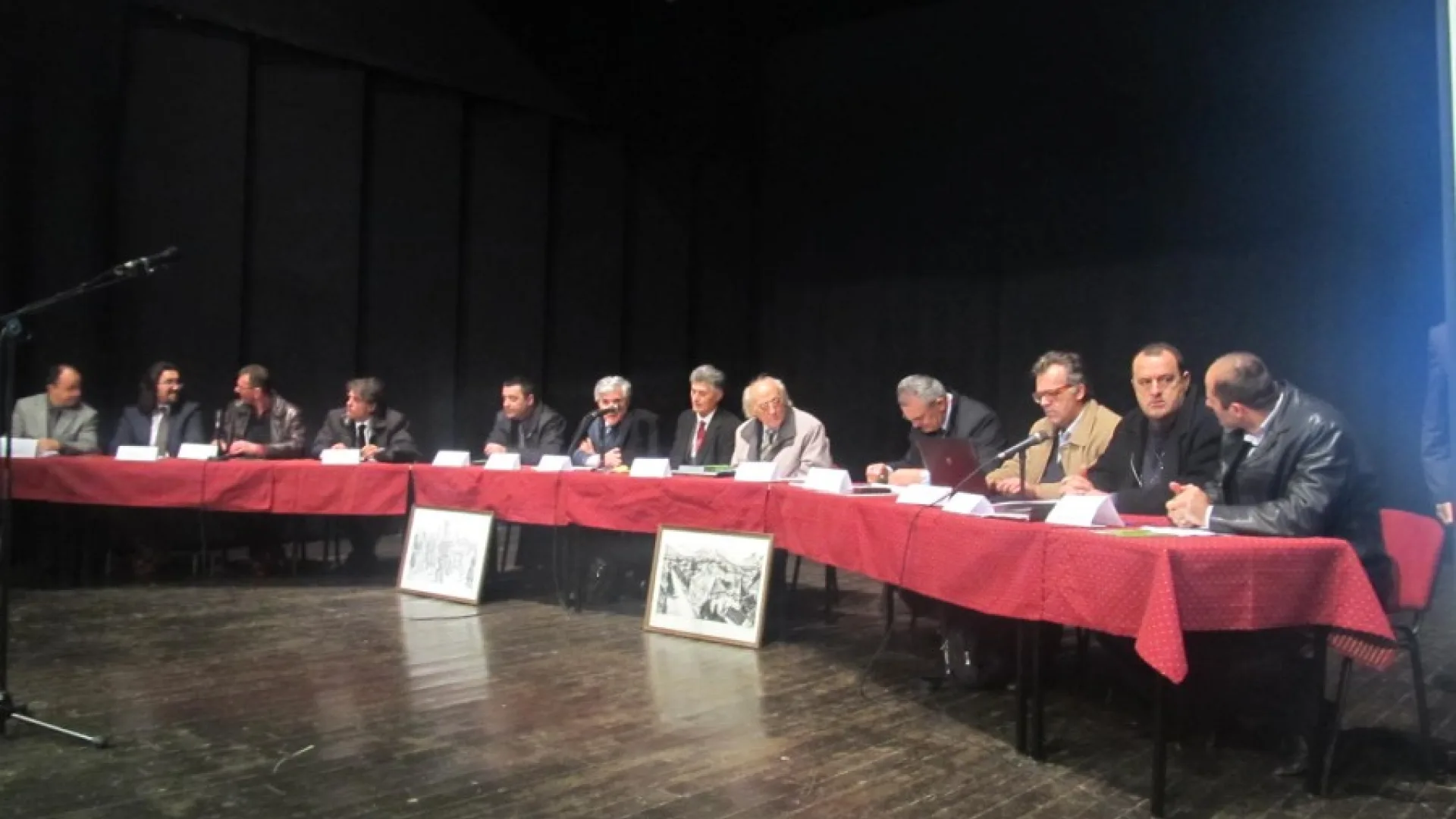 U Plavu i Gusinju održan okrugli sto "Vakat zuluma"