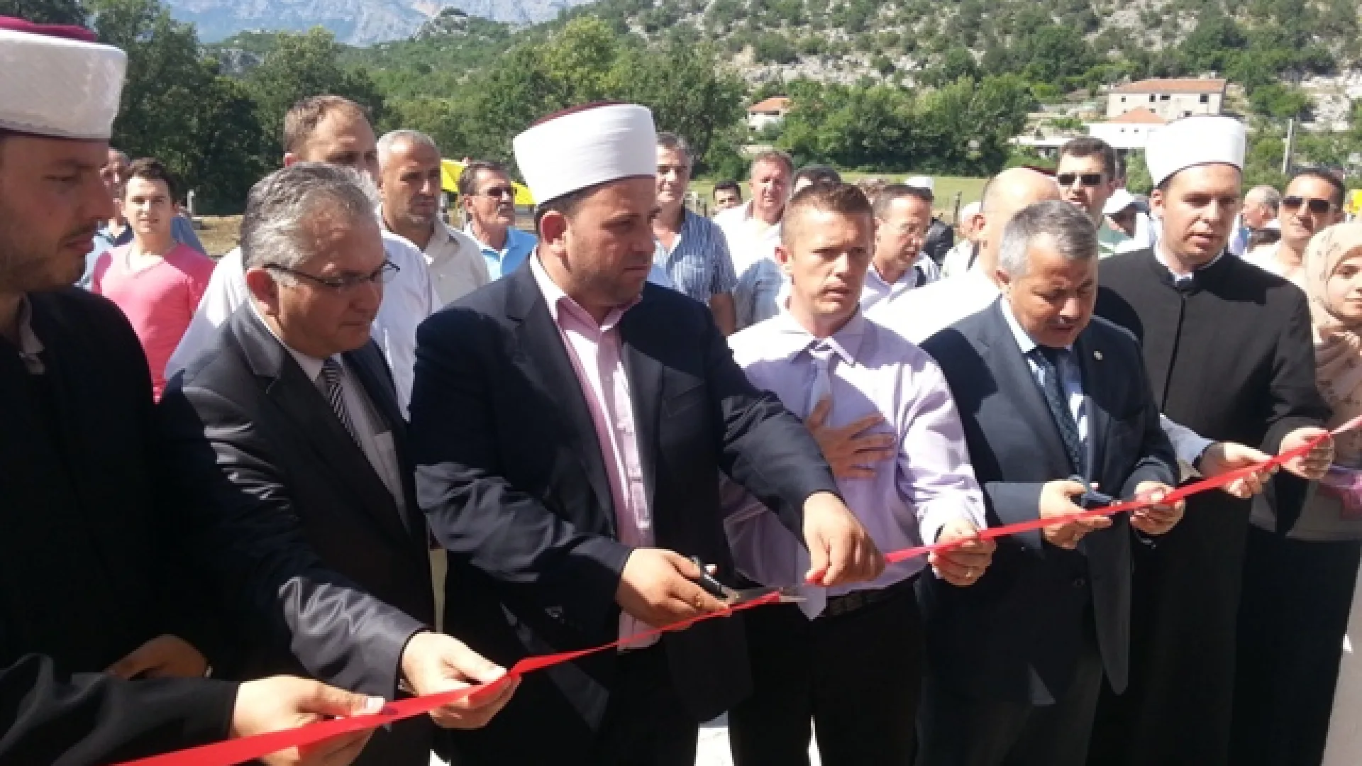Svečano otvorena džamija u selu Klezna kod Ulcinja