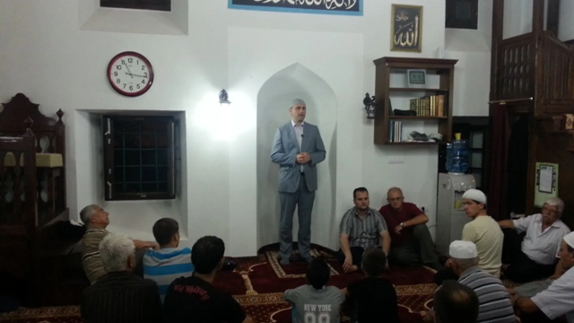 Direktor medrese "Mehmed Fatih" na teraviji u Baru