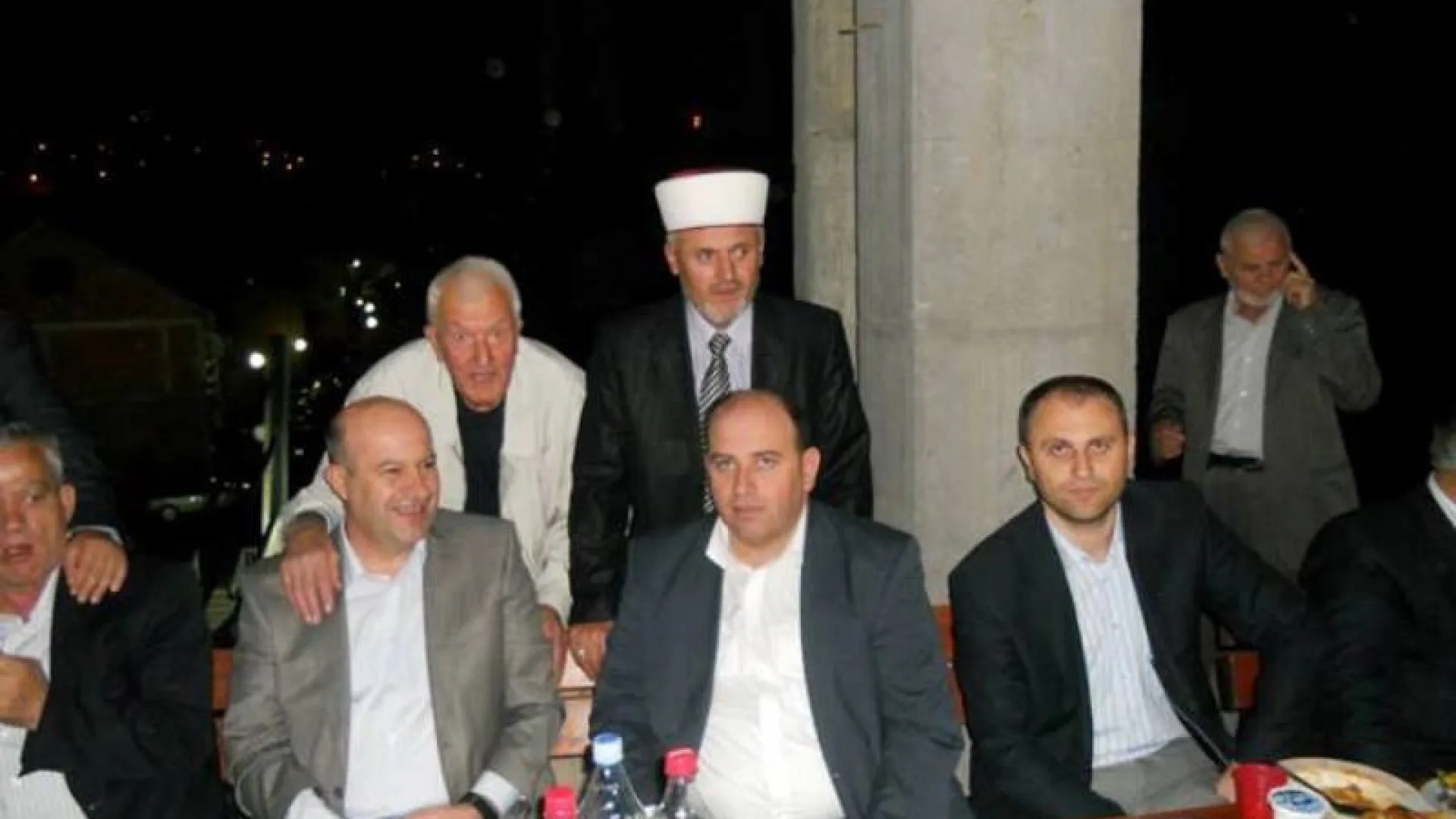 Džematski iftar u haremu džamije Sultana Murata II u Rožajama