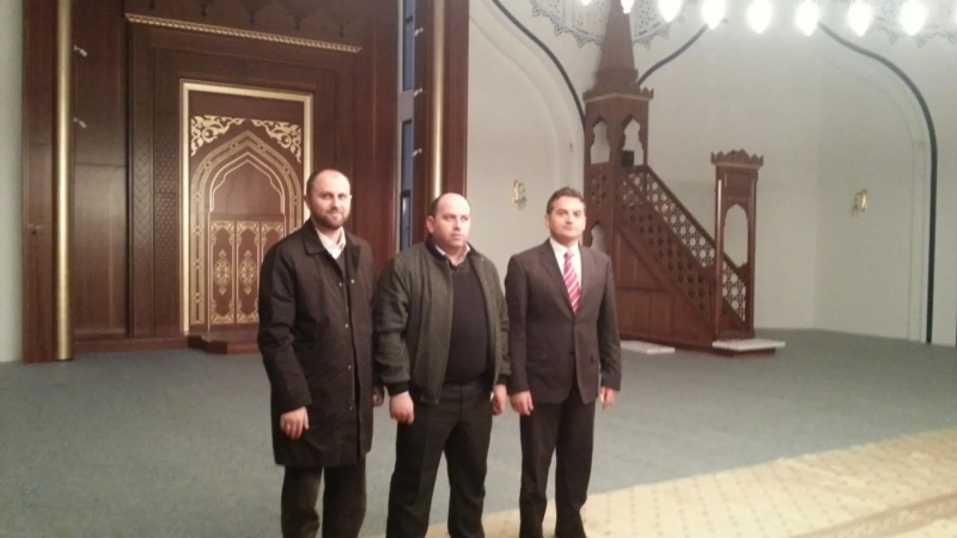 Reis Rifat ef. Fejzić posjetio islamski centar u izgradnji u Baru