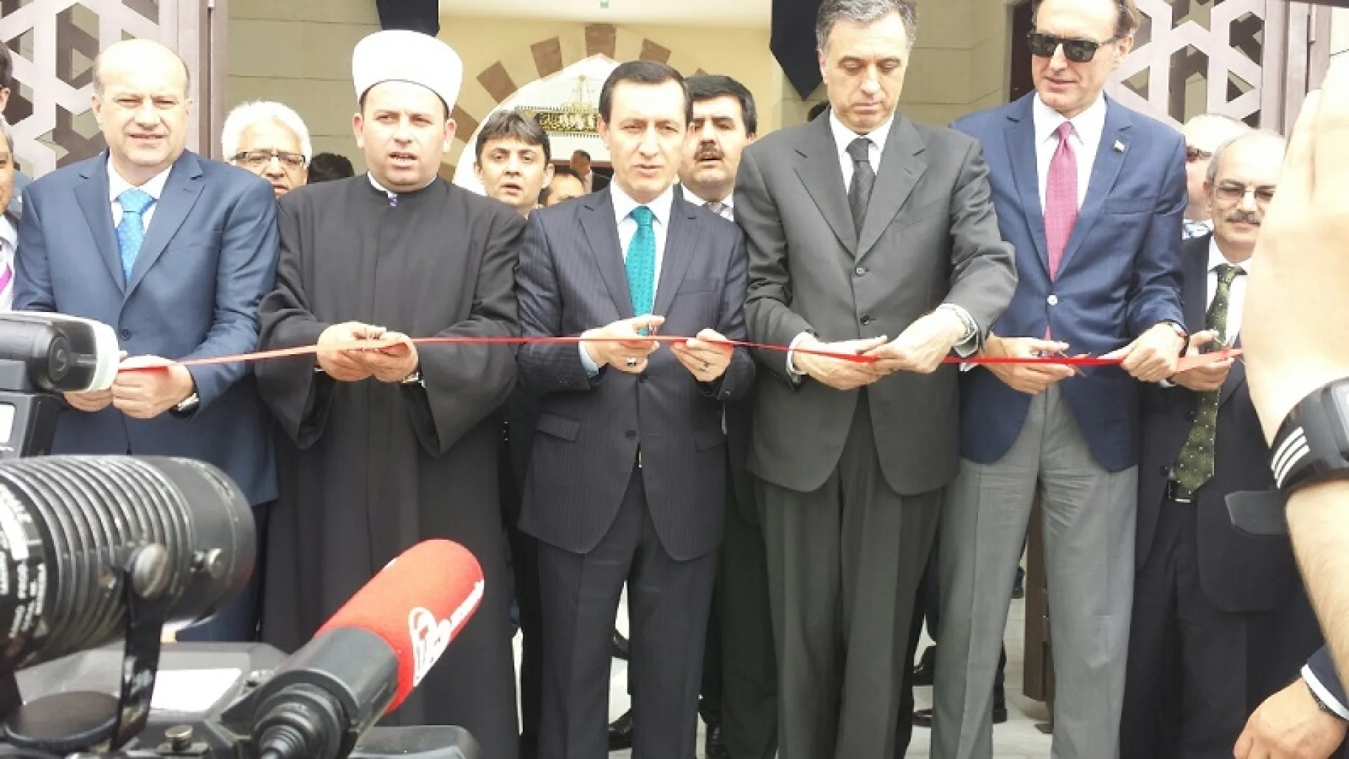 U Baru otvoren kompleks Islamski kulturni centar sa džamijom Selimijom i promocija treće generacije maturanata medrese "Mehmed Fatih"