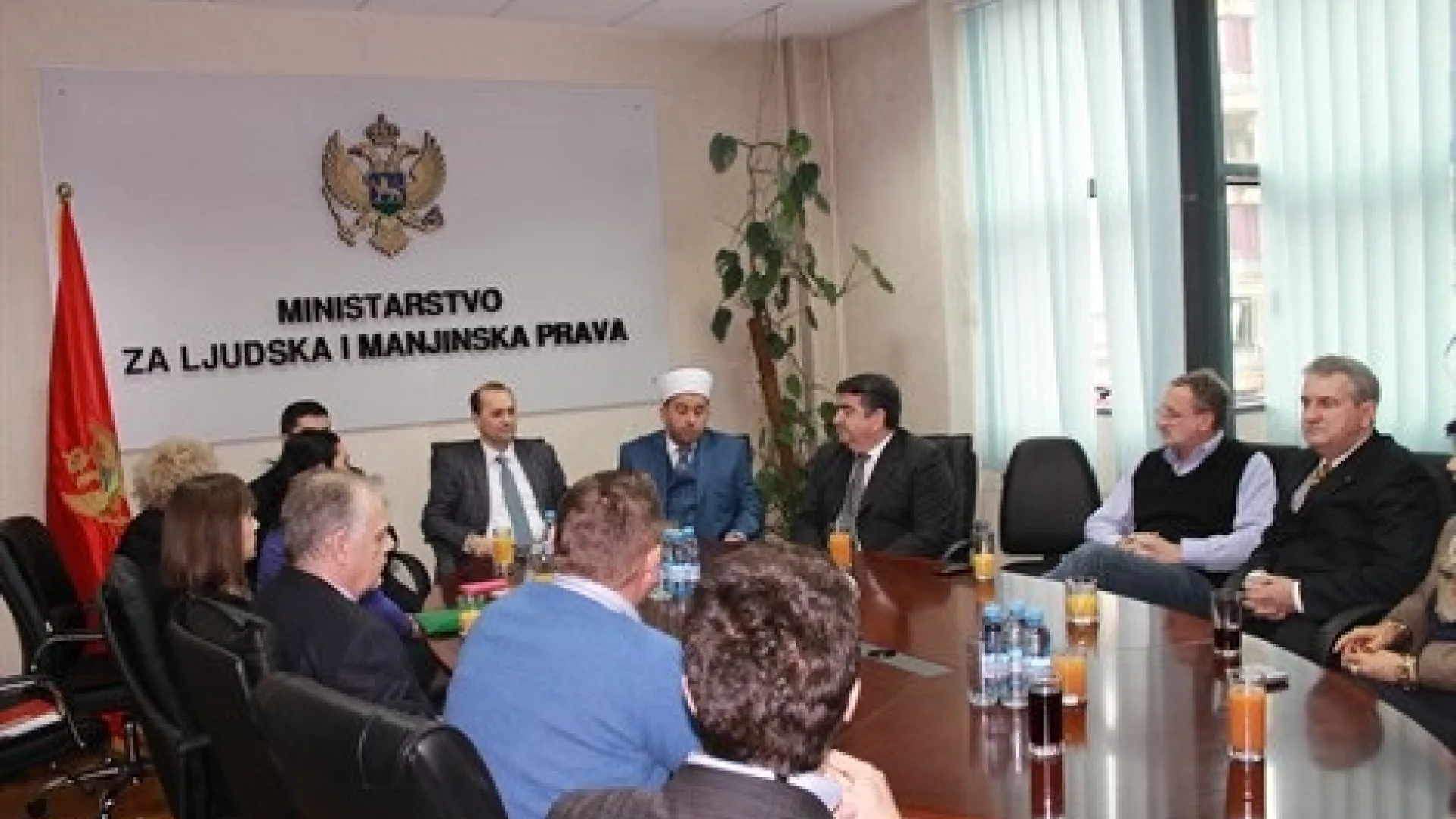 Uručena oprema za pripremu hrane po principima halal ishrane