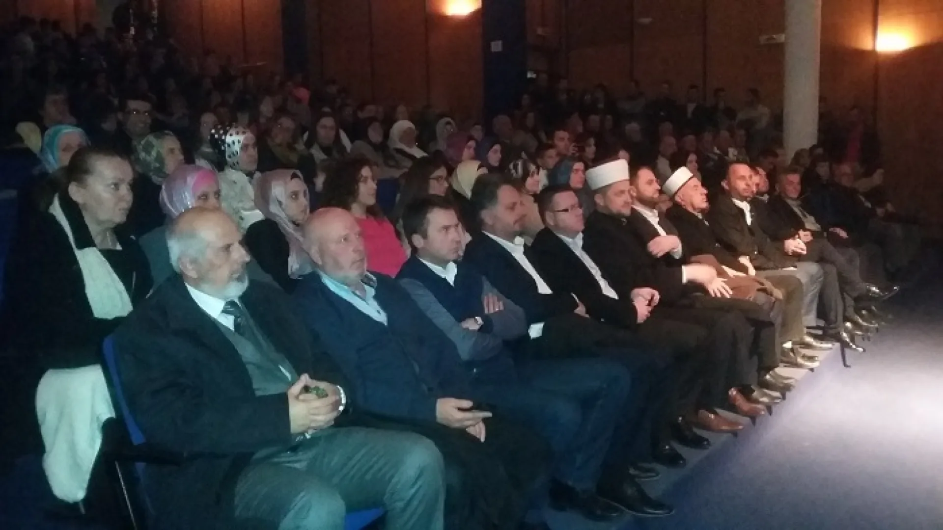Učenje Kur′ana, Mevluda i ilahija u Tuzima: Tebi Miljeniče, Muhammede a.s.