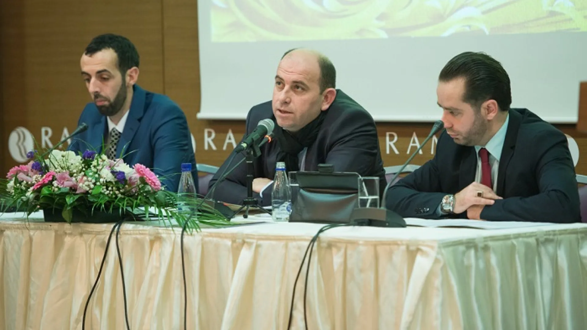 Reis Fejzić održao tribinu u Podgorici