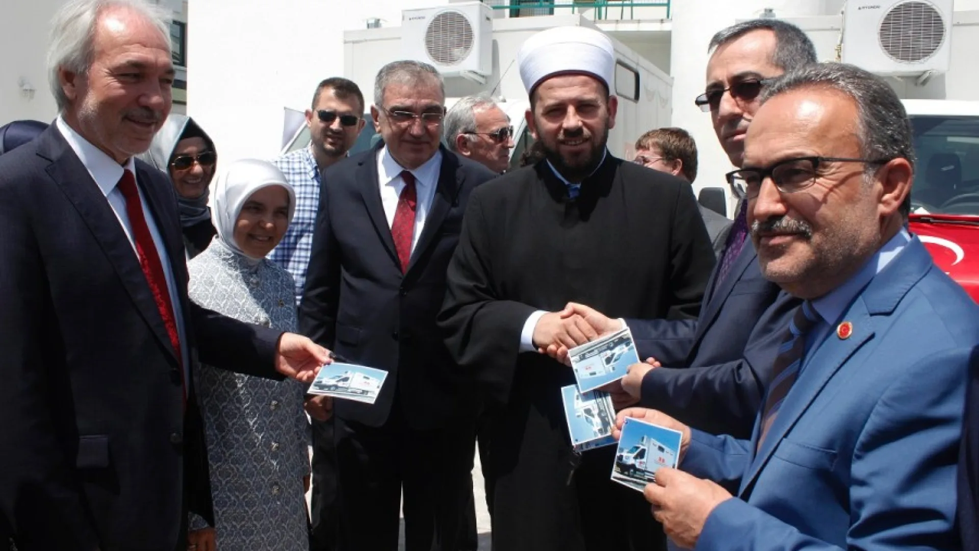Donacija pet pogrebnih vozila za Islamsku zajednicu