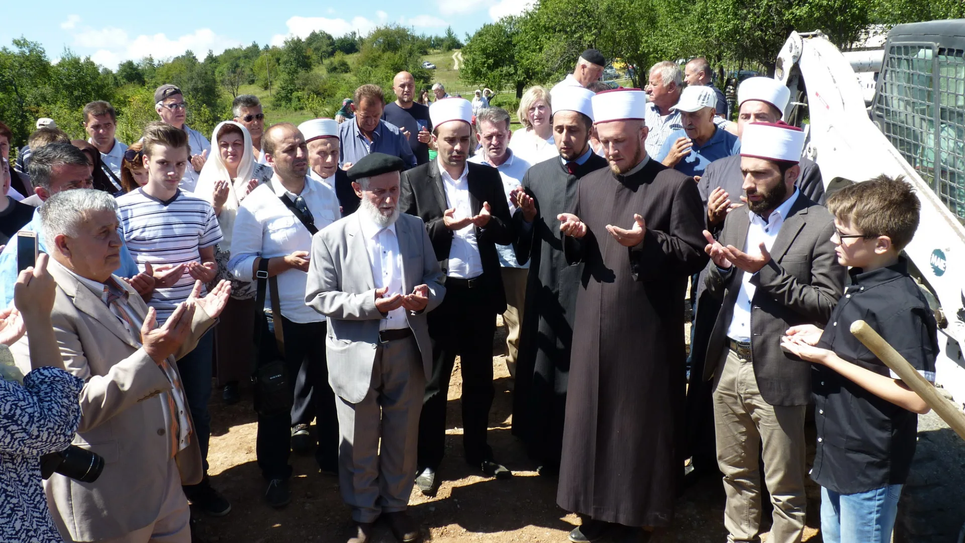 POČELA REKONSTRUKCIJA DŽAMIJE U BUKOVICI