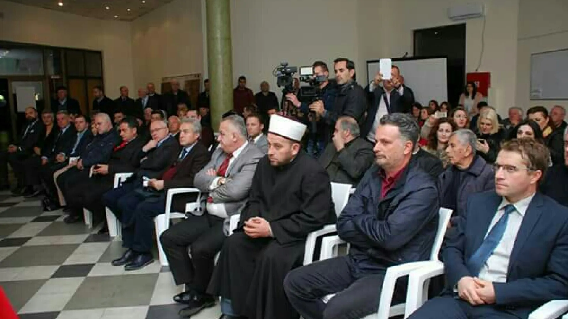 Ulcinj: Otvorena izložba rukopisa “Bibliotekarstvo Ulcinja u doba Osmanlija – Kadija Husein Mujali"