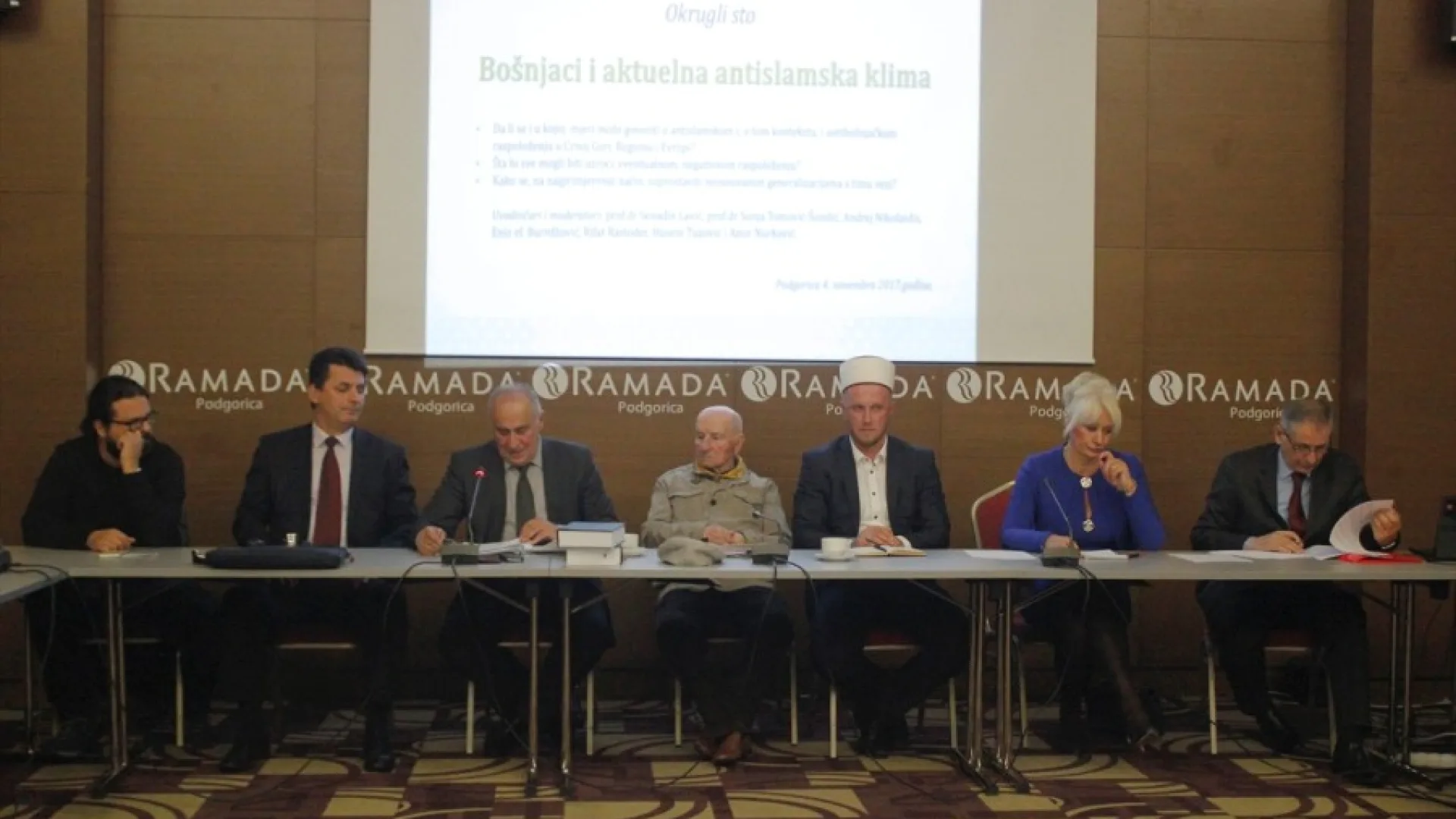 Antiislamska klima zbog neznanja