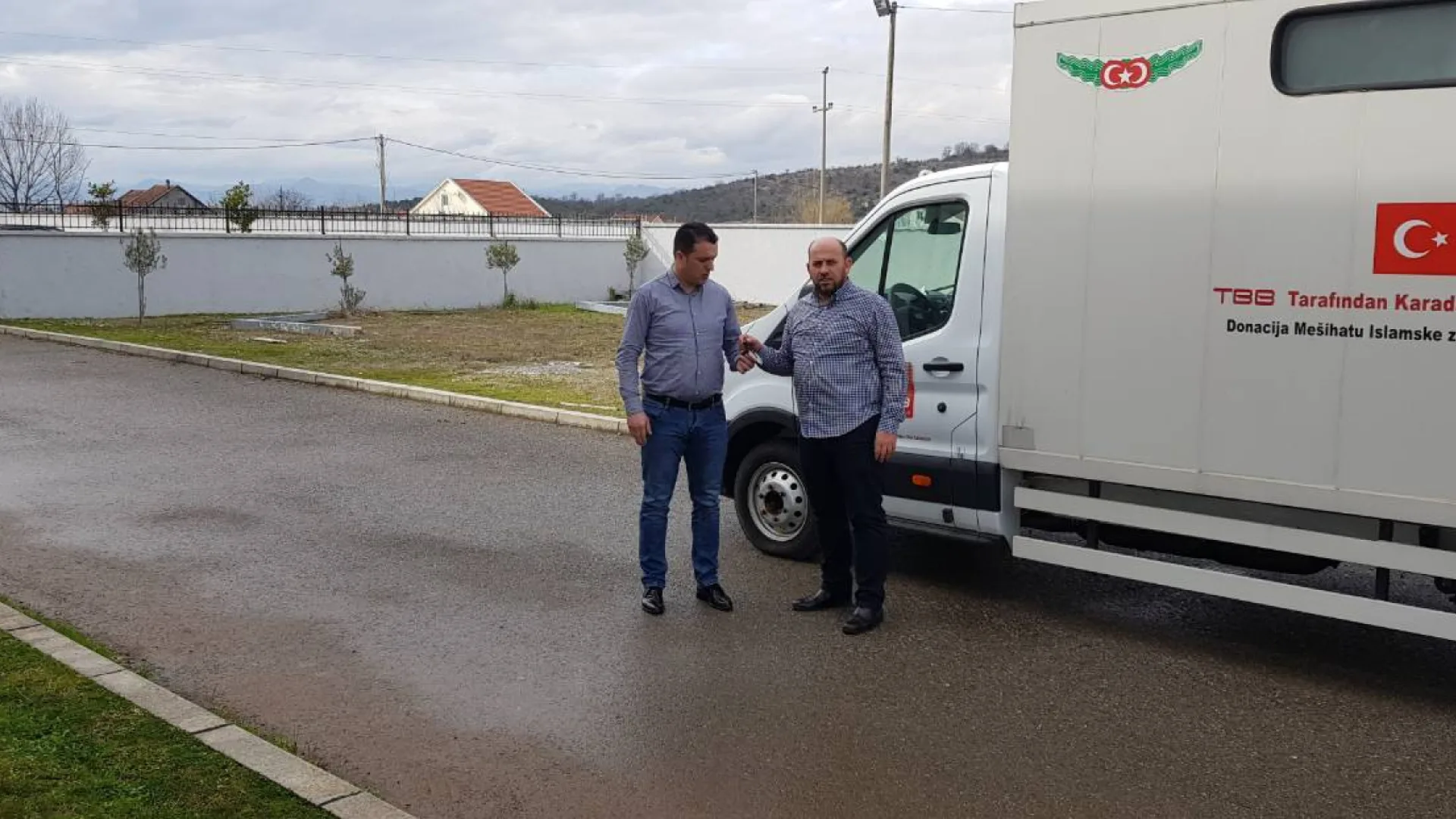 Medžlis IZ-e Petnjica dobio specijalizovano vozilo
