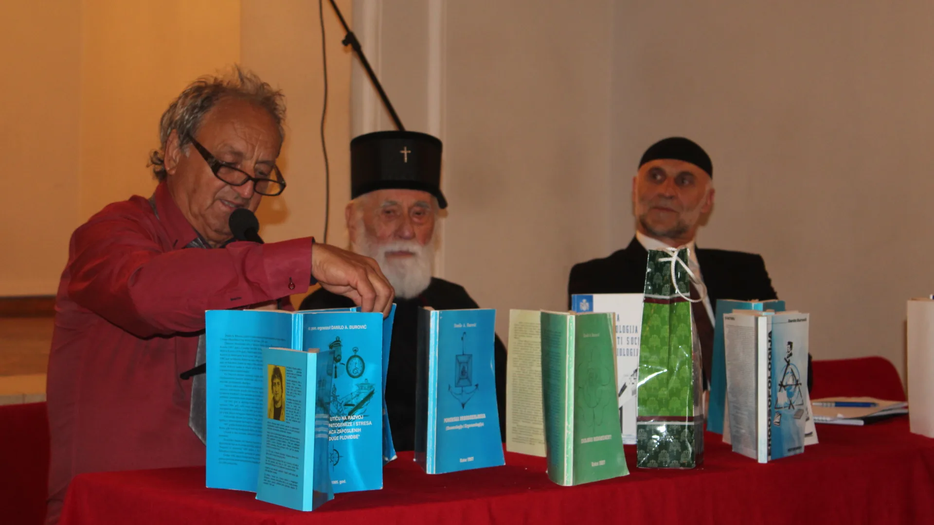 HFZ. BUGARI I HOR MEDRESE NA PROMOCIJI U STAROM GRADU KOTORU