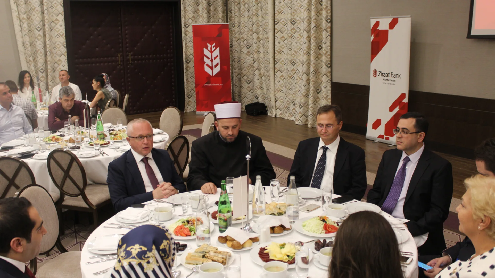 ZIRAAT BANKA UPRILIČILA IFTAR