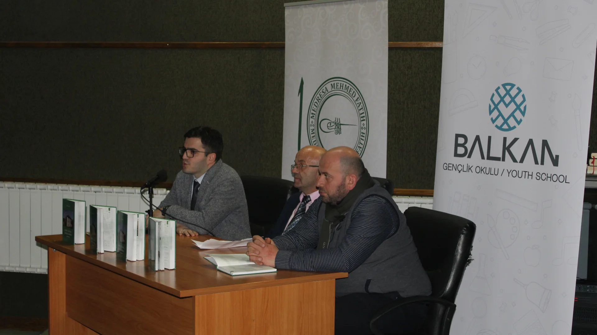 PROMOCIJA KNJIGE UNIVERZITETSKOG PROFESORA ISATA SKENDEROVIĆA