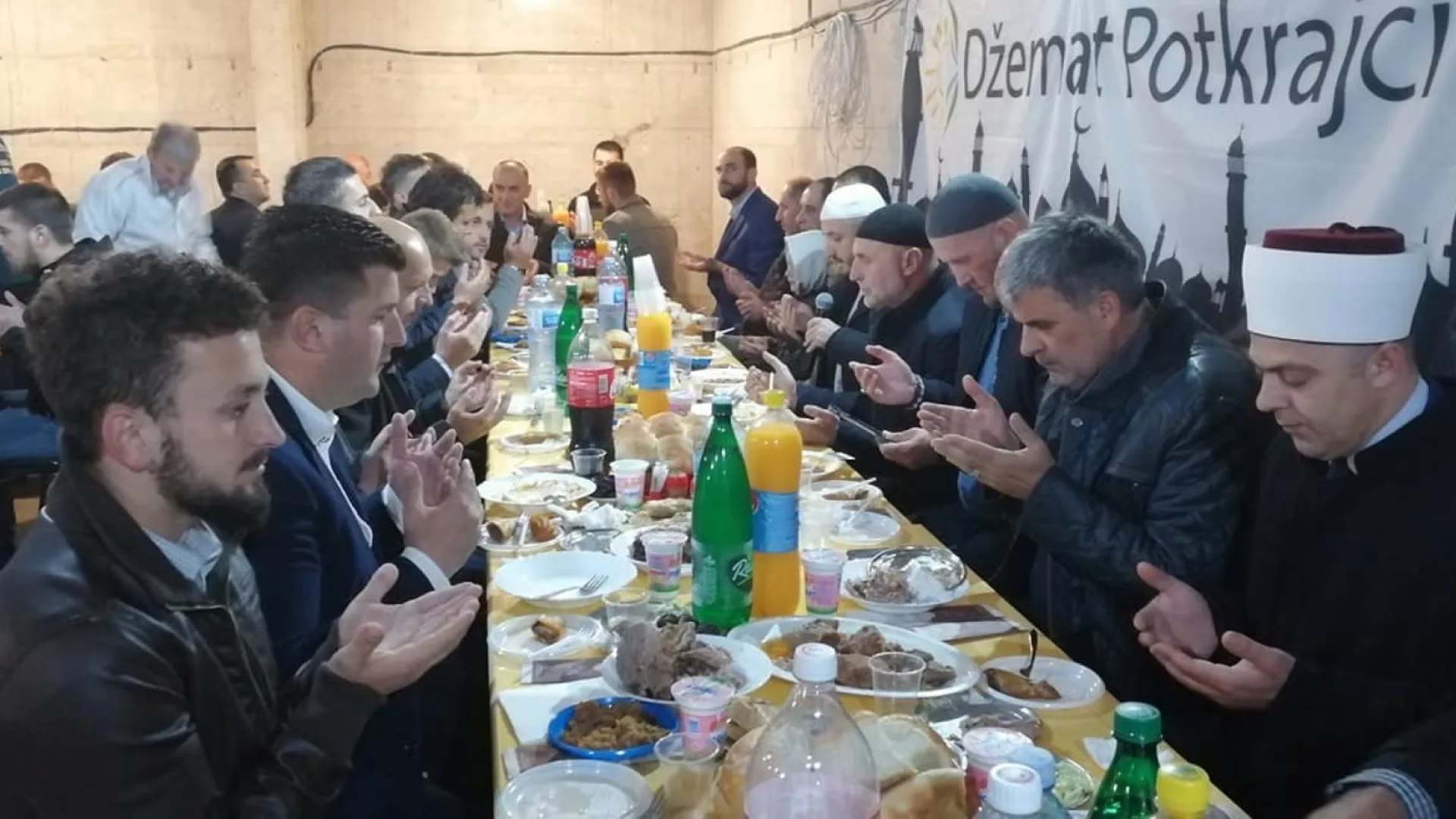 IFTAR ZA OKO 500 OSOBA U DŽEMATU POTKRAJCI