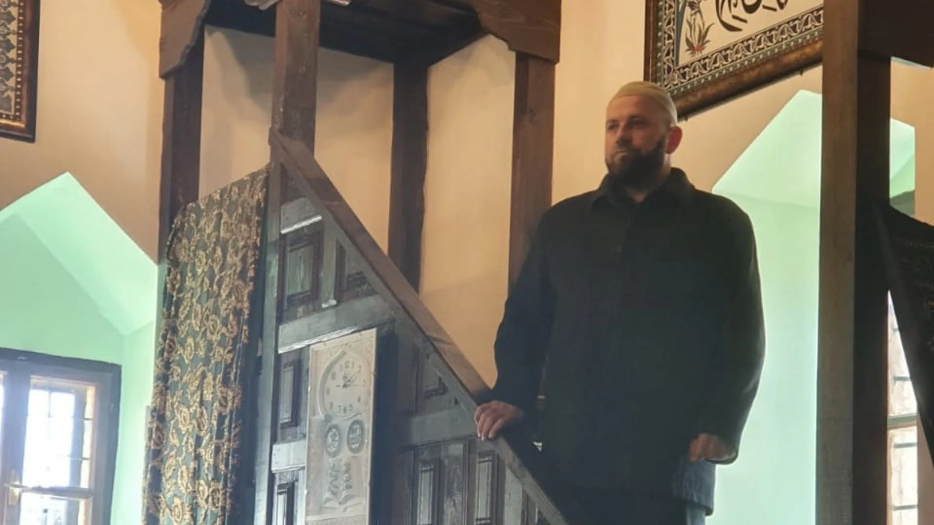REIS ODRŽAO HUTBU U NIKŠIĆU