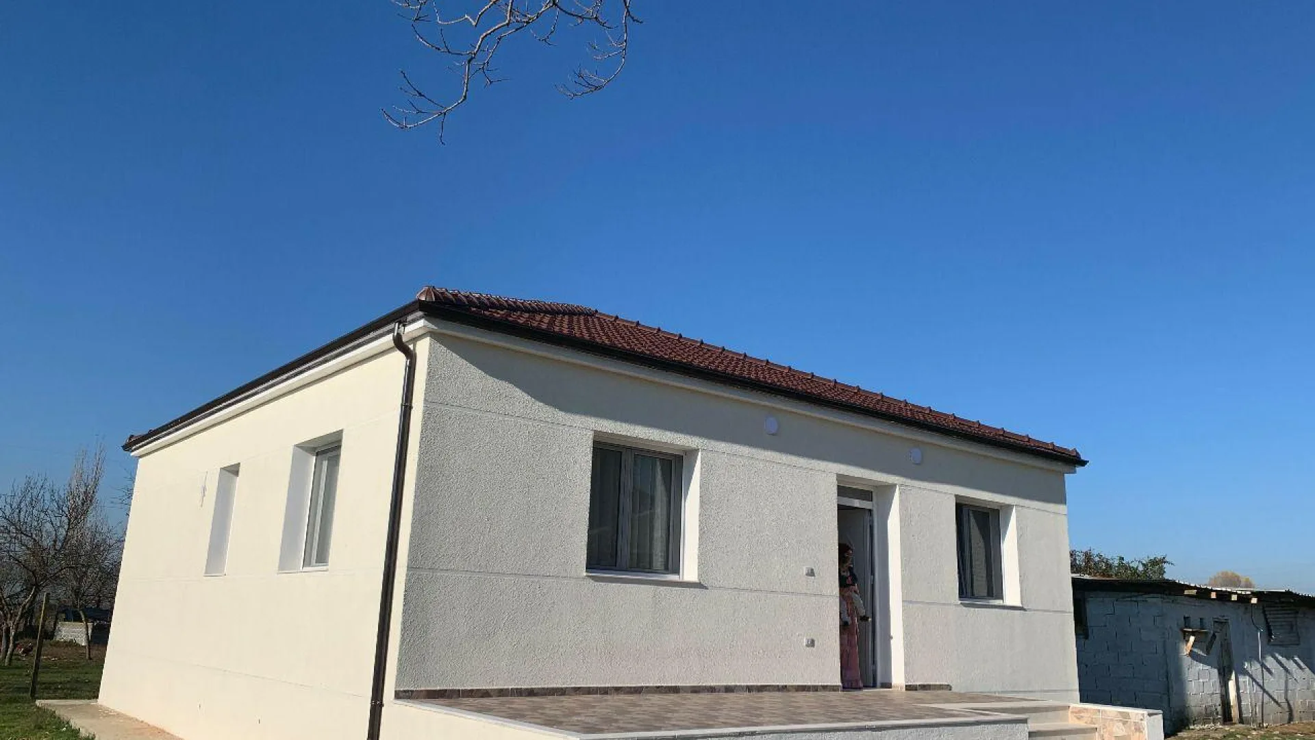 DONACIJOM ISLAMSKE ZAJEDNICE OBNOVLJENA ZEMLJOTRESOM RAZORENA KUĆA IMAMA U TIRANI