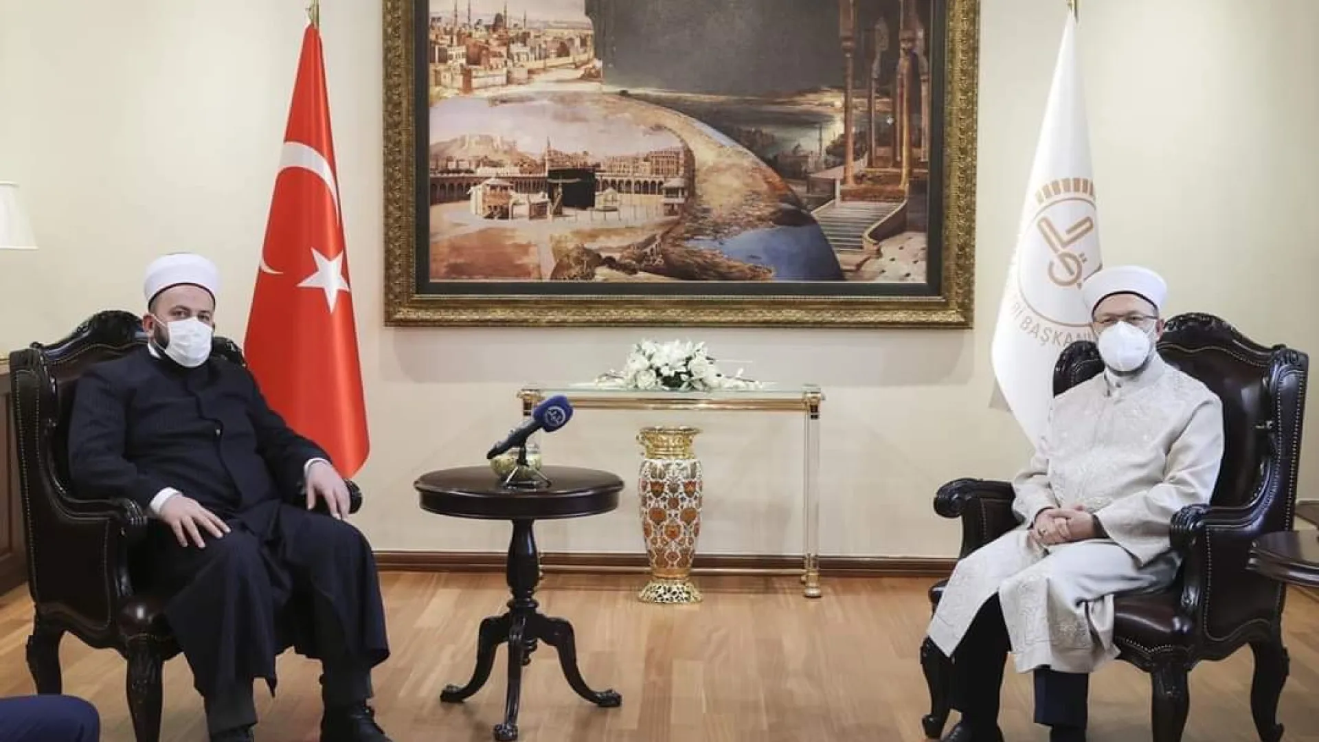 REIS RIFAT EF. FEJZIĆ SUSREO SE SA REISOM R. TURSKE ALIJEM ERBAŠOM