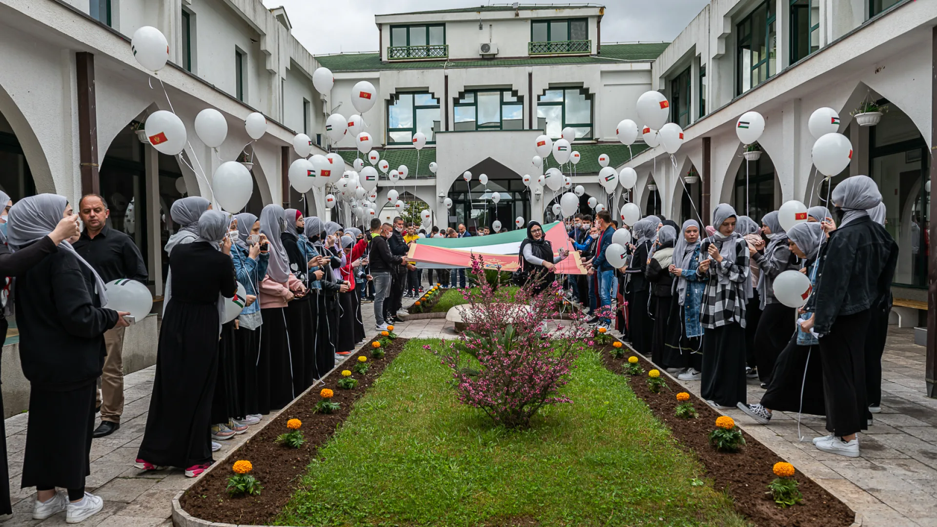 Učenici Medrese „Mehmed Fatih“ pružili podršku narodu Palestine