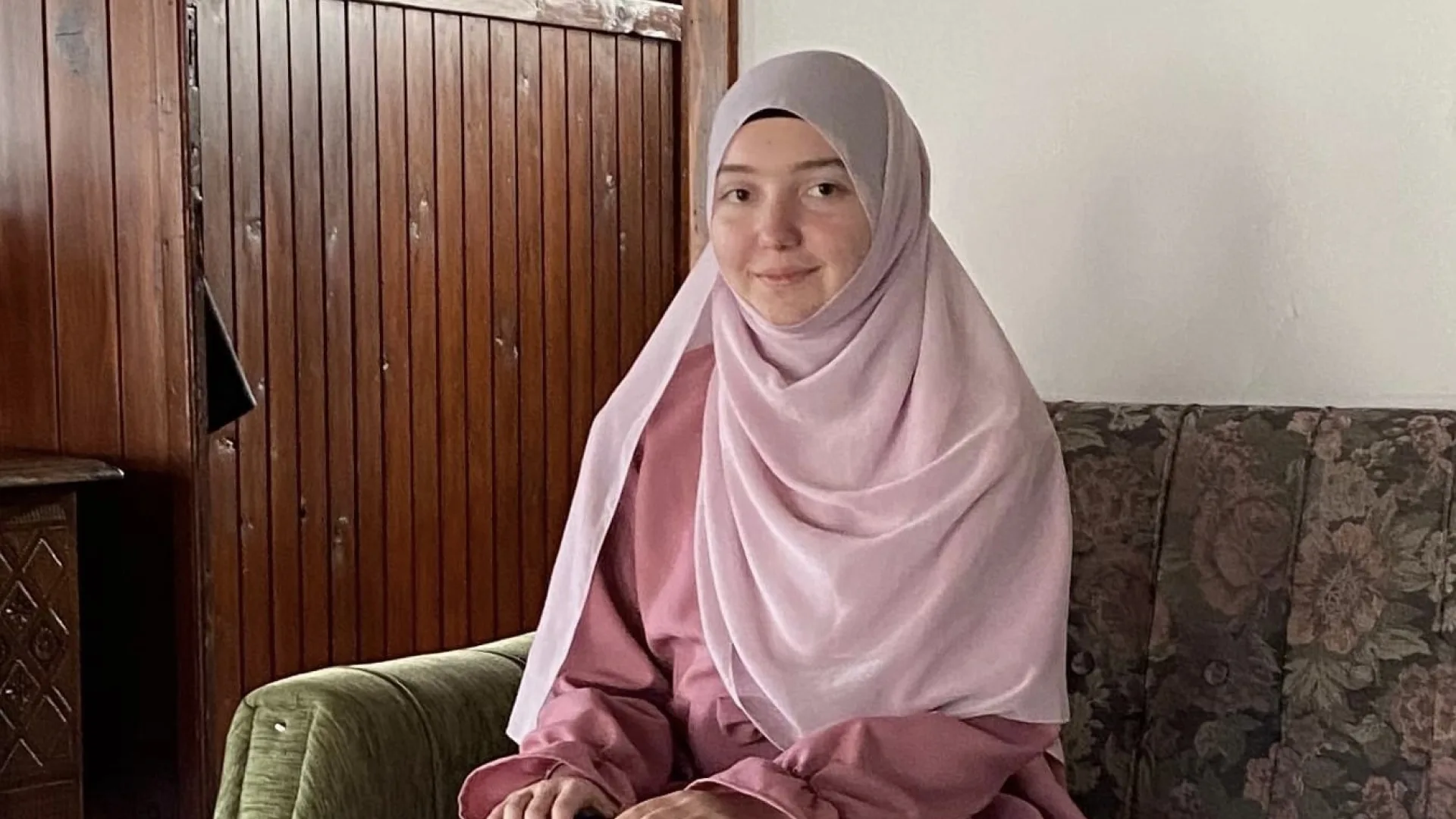 ARTA LJULJANOVIĆ - PRVA HAFIZA MEDRESE “MEHMED FATIH”
