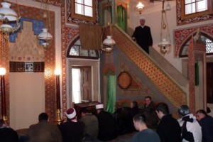 Enis ef. Burdžović u Husein-pašinoj džamiji u Pljevljima