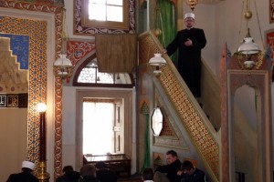 Sa džume u Husein-pašinoj džamiji