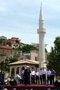Reis Fejzić na otvaranju džamije